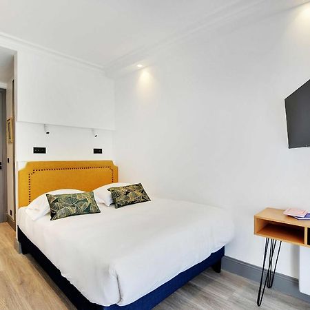 Magnifique Appartement - 2Br - 6P - Place De L'Etoile Parijs Buitenkant foto