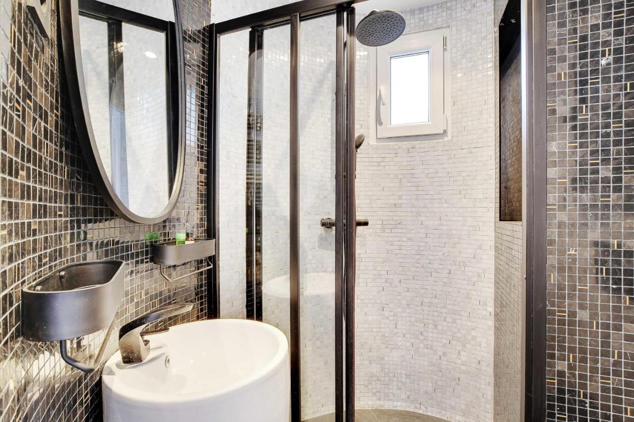 Magnifique Appartement - 2Br - 6P - Place De L'Etoile Parijs Buitenkant foto